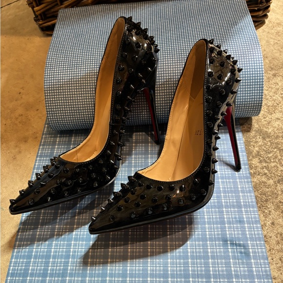 Christian Louboutin Spike Patent Heels - Picture 6 of 14